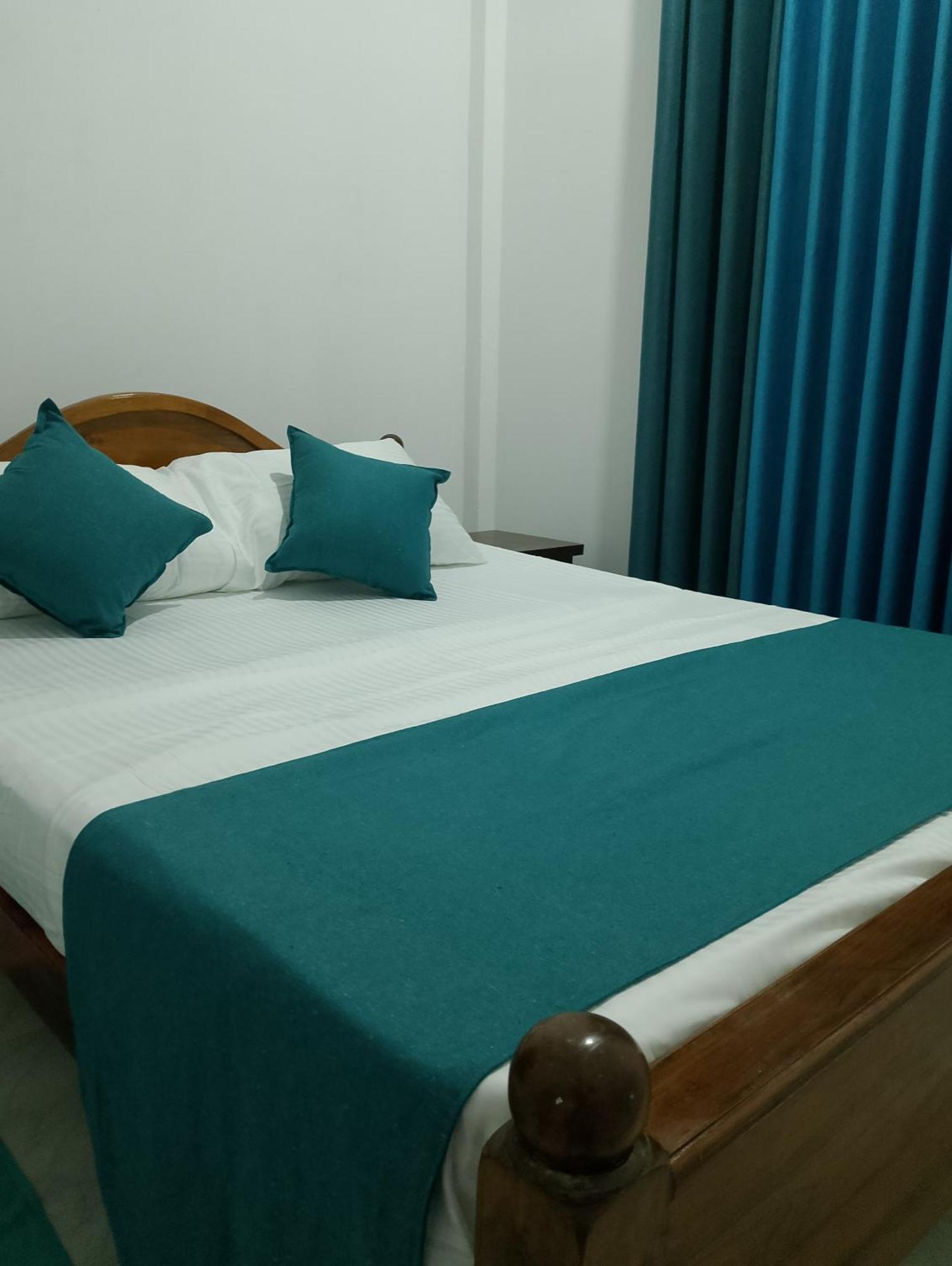 Star Beach Villa Tangalle Exterior foto